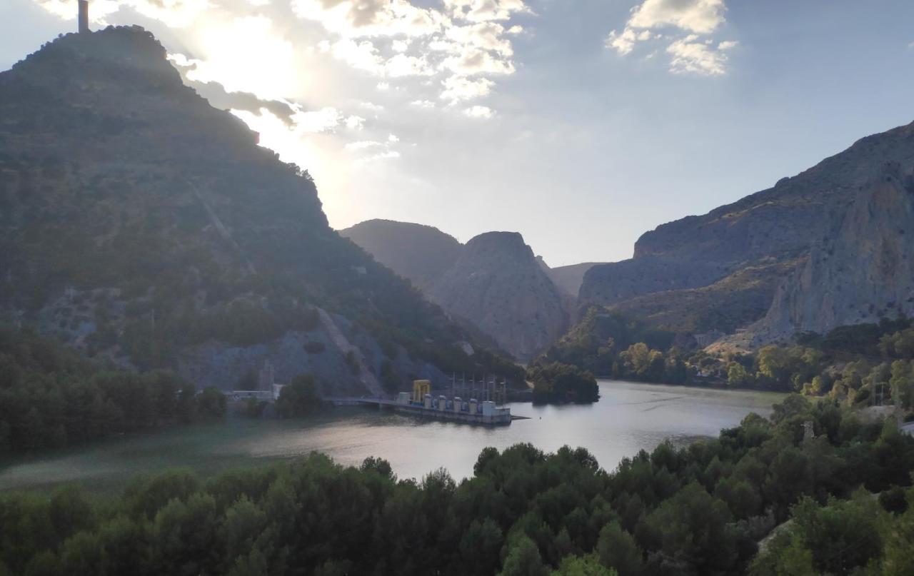 Refugio De El Chorro Vila Exterior foto